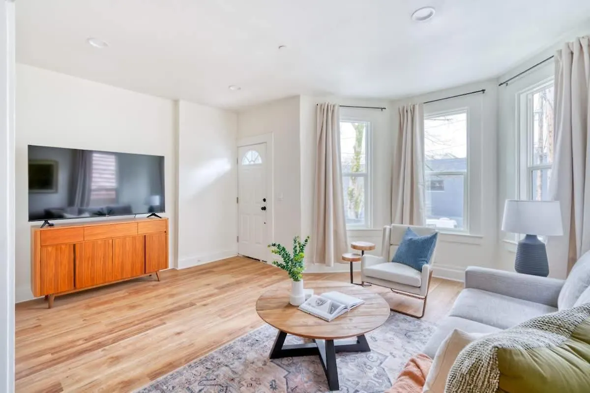 Stay Portland - Renovated Historic Nob Hill Home - 94 Walkscore 美国