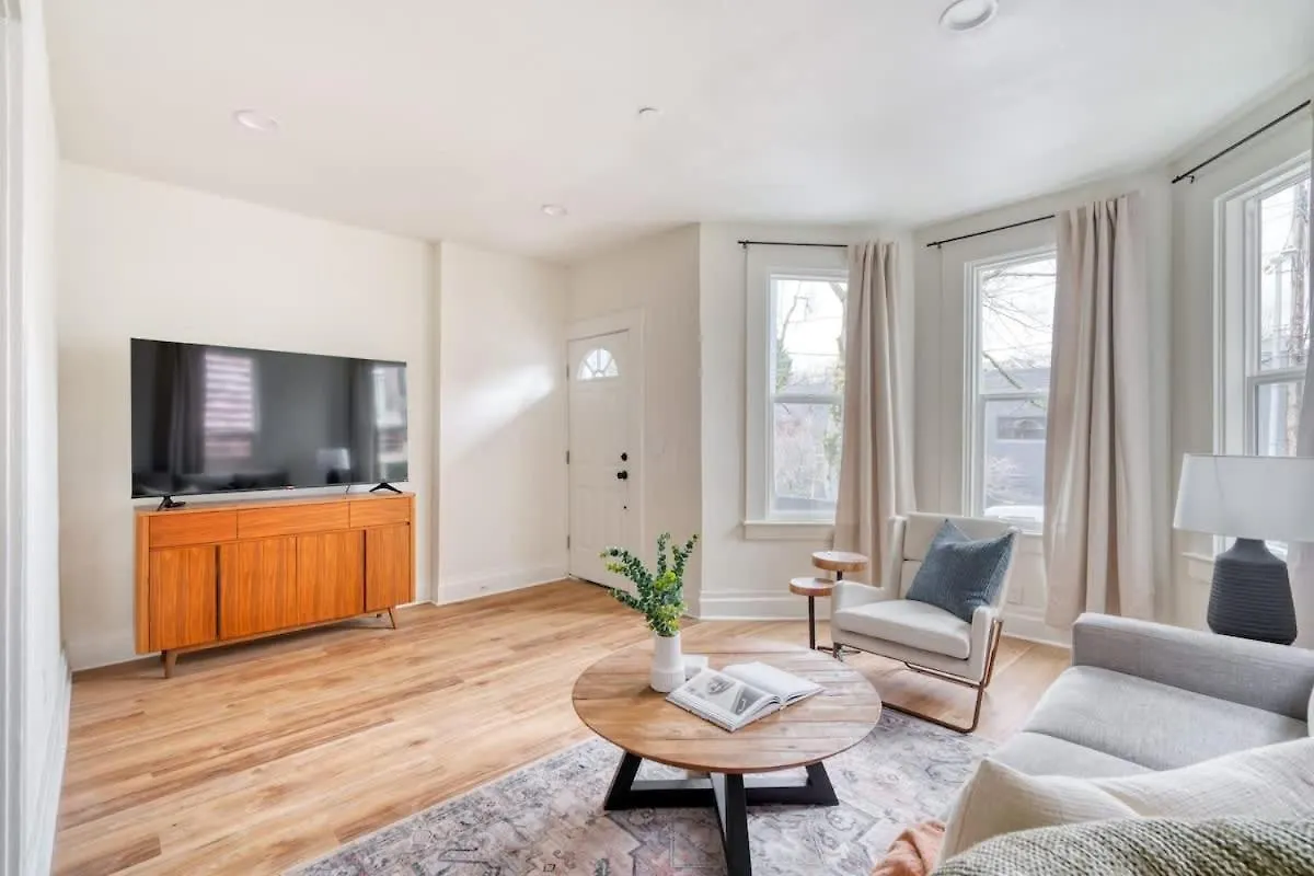 Stay Portland - Renovated Historic Nob Hill Home - 94 Walkscore Holiday home