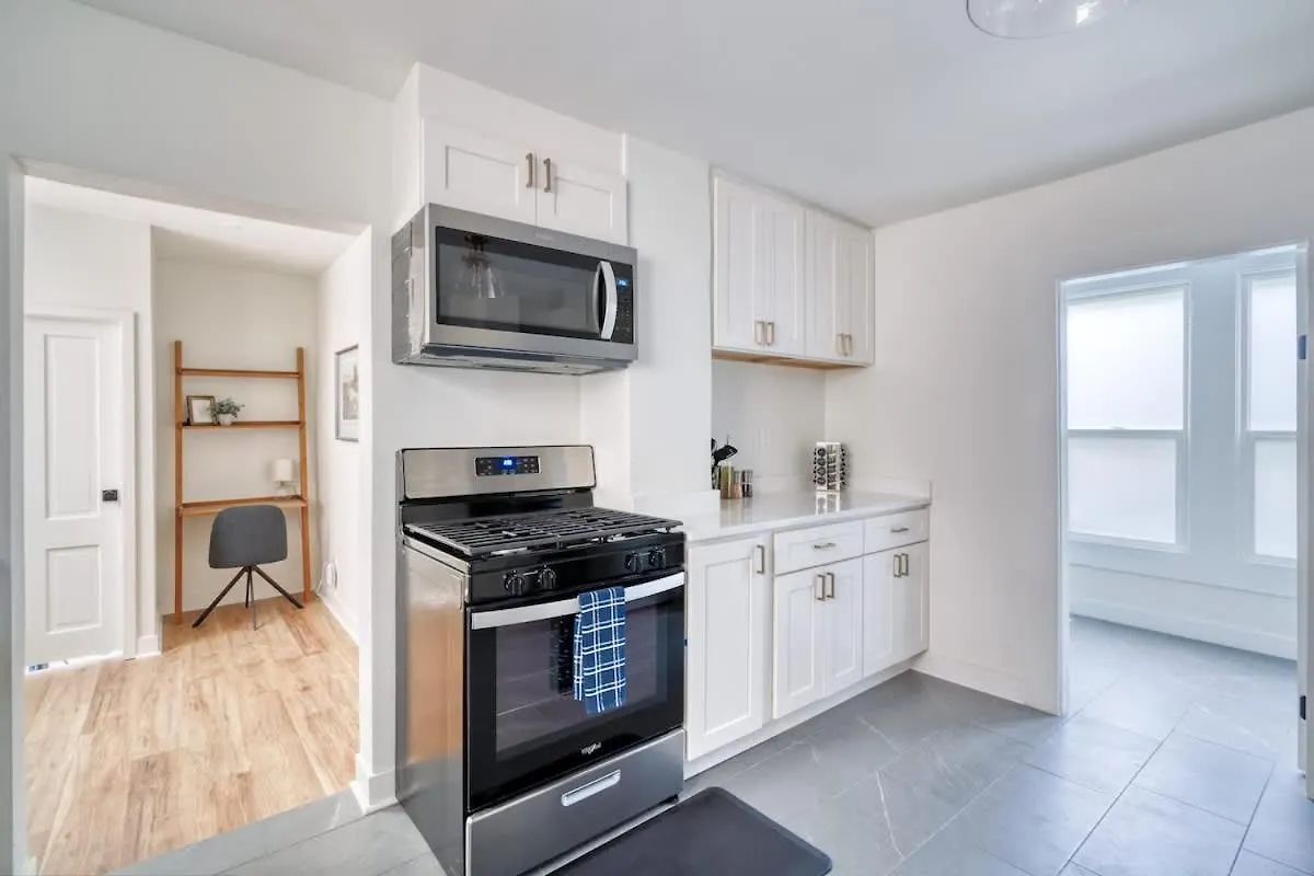 Stay Portland - Renovated Historic Nob Hill Home - 94 Walkscore 度假居